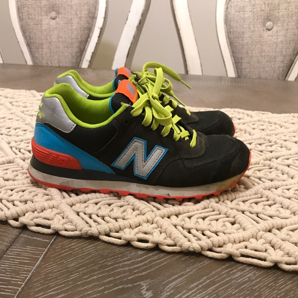 New balance shoes